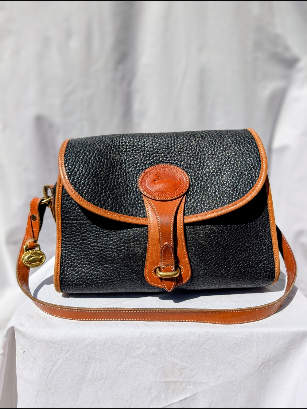 Dooney & Bourke All-Weather Leather Medium Essex crossbody Vintage